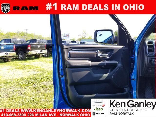 new 2025 Ram 1500 car, priced at $43,751