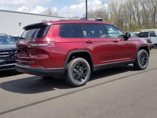new 2025 Jeep Grand Cherokee L car, priced at $43,072