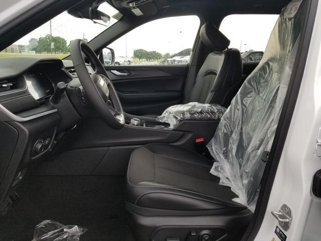 new 2025 Jeep Grand Cherokee L car, priced at $42,477