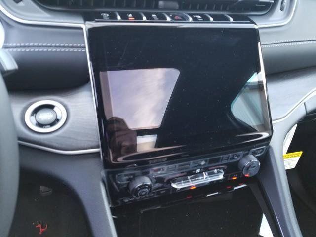 new 2025 Jeep Grand Cherokee car, priced at $46,293