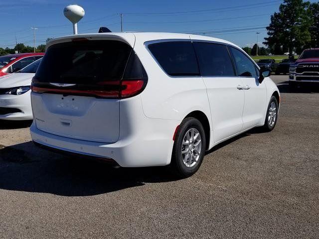 new 2026 Chrysler Pacifica car, priced at $40,911