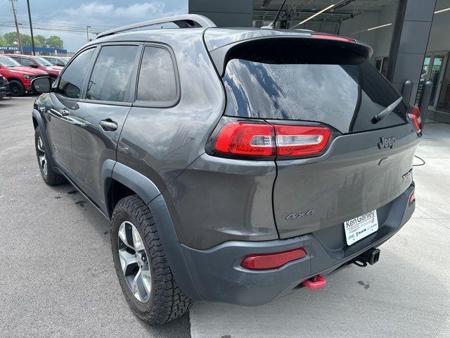 used 2014 Jeep Cherokee car, priced at $11,225