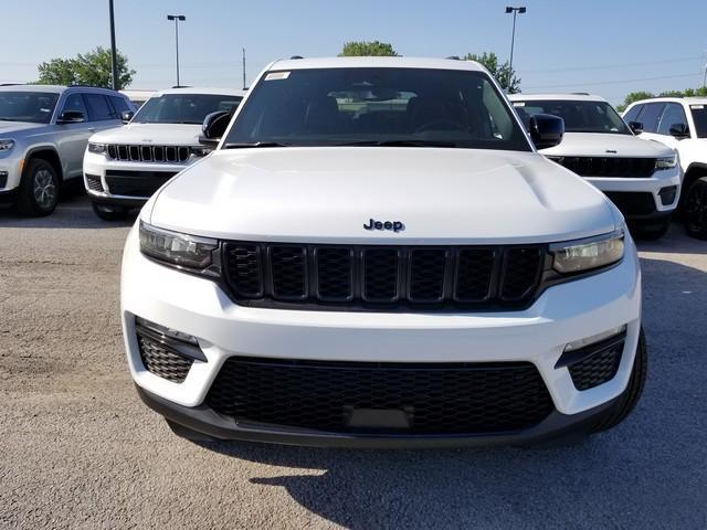 new 2024 Jeep Grand Cherokee car, priced at $45,781