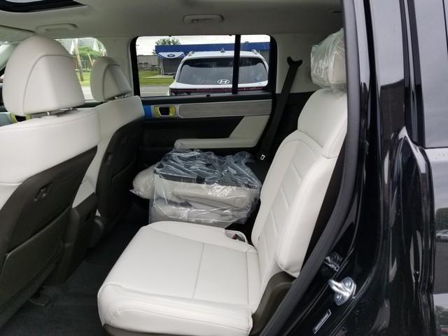 new 2024 Hyundai Santa Fe car, priced at $48,694