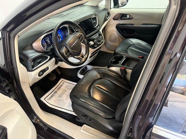 used 2017 Chrysler Pacifica car, priced at $9,475