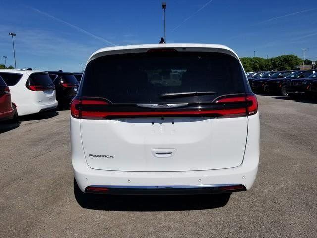 new 2026 Chrysler Pacifica car, priced at $39,535