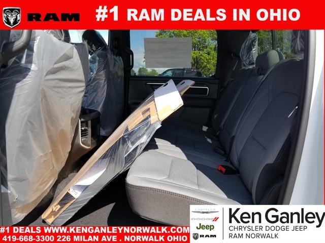 new 2025 Ram 1500 car, priced at $45,887