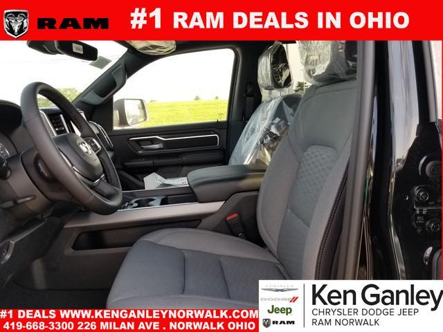 new 2025 Ram 1500 car, priced at $43,731