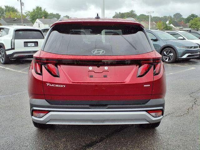 new 2025 Hyundai Tucson car, priced at $29,604