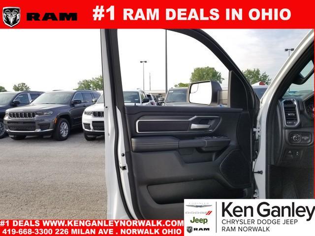 new 2025 Ram 1500 car, priced at $47,777