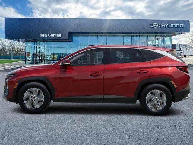 new 2026 Hyundai TUCSON Hybrid car, priced at $31,217