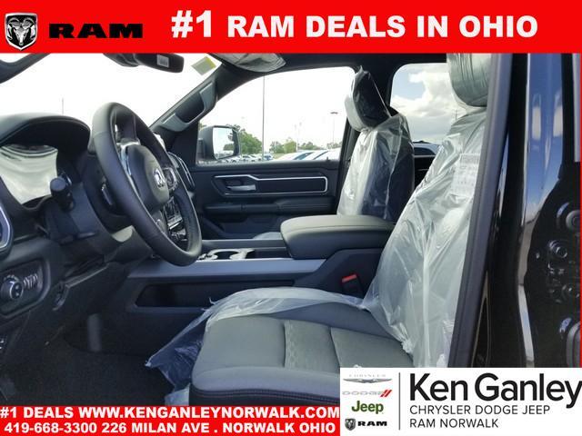 new 2025 Ram 1500 car, priced at $45,312