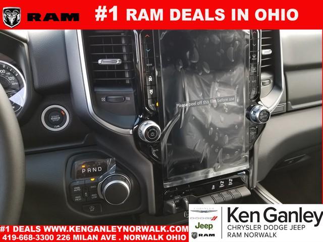 new 2025 Ram 1500 car, priced at $45,312