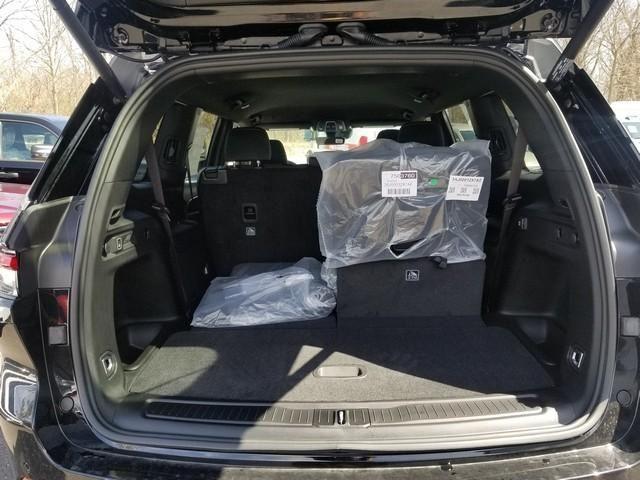 new 2025 Jeep Grand Cherokee L car, priced at $39,915