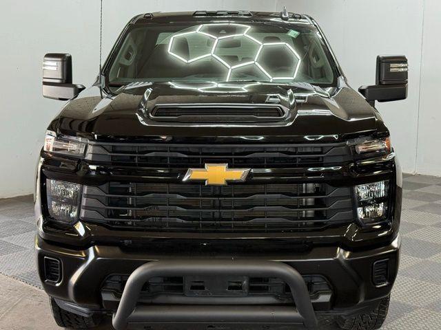 used 2024 Chevrolet Silverado 2500 car, priced at $47,992