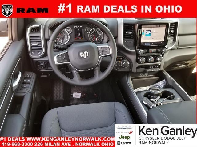 new 2025 Ram 1500 car, priced at $41,014