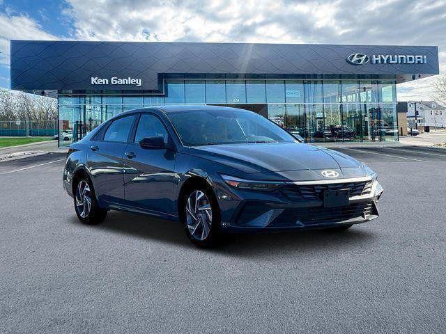 new 2025 Hyundai Elantra car, priced at $22,808