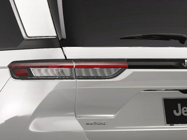 new 2025 Jeep Grand Cherokee car, priced at $39,677