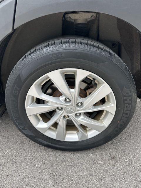 used 2021 Hyundai Tucson car, priced at $17,779