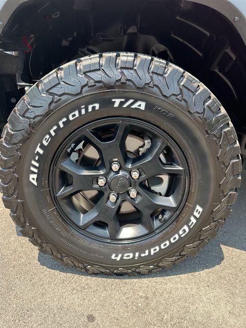 used 2020 Jeep Wrangler Unlimited car, priced at $28,575