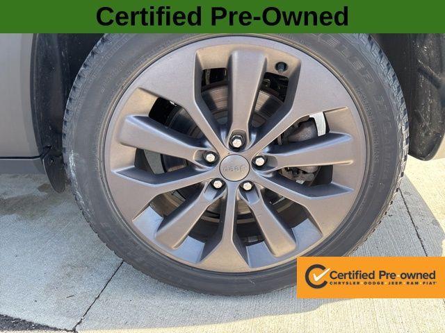used 2021 Jeep Cherokee car, priced at $21,285