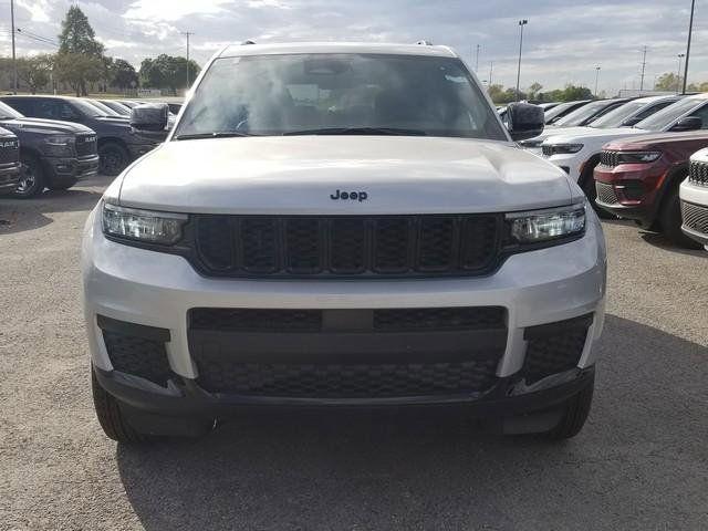 new 2025 Jeep Grand Cherokee L car, priced at $41,141