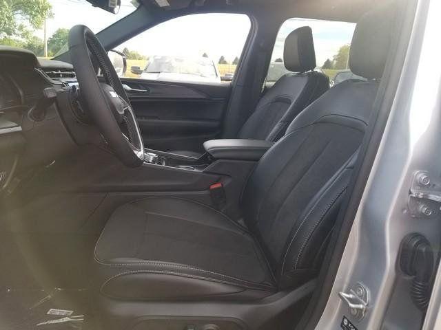 new 2025 Jeep Grand Cherokee L car, priced at $41,141