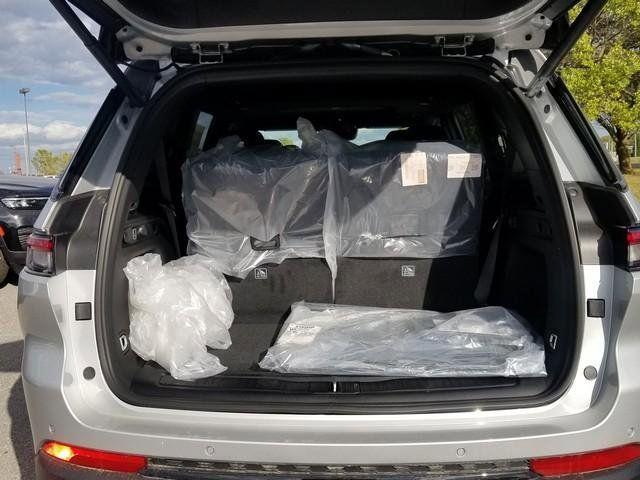 new 2025 Jeep Grand Cherokee L car, priced at $41,141