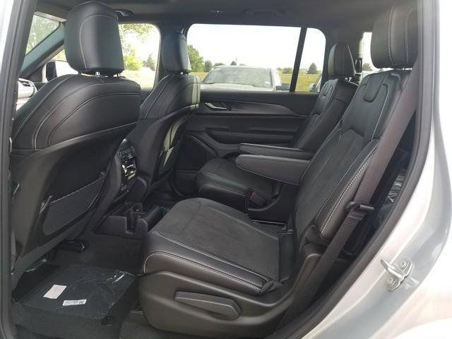 new 2025 Jeep Grand Cherokee L car, priced at $41,141