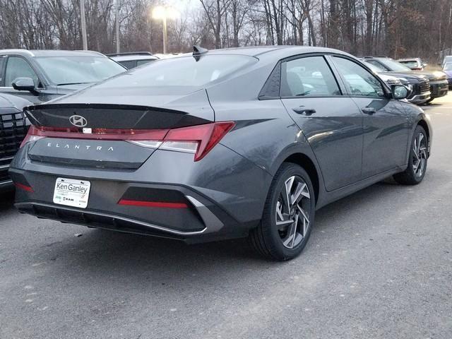 new 2025 Hyundai Elantra car, priced at $22,814