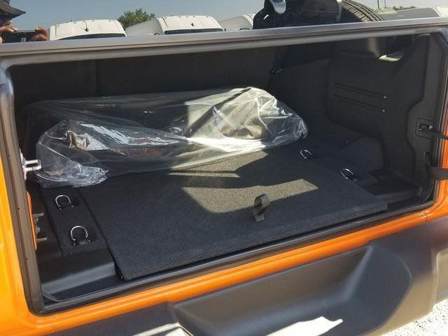 new 2025 Jeep Wrangler car, priced at $46,645