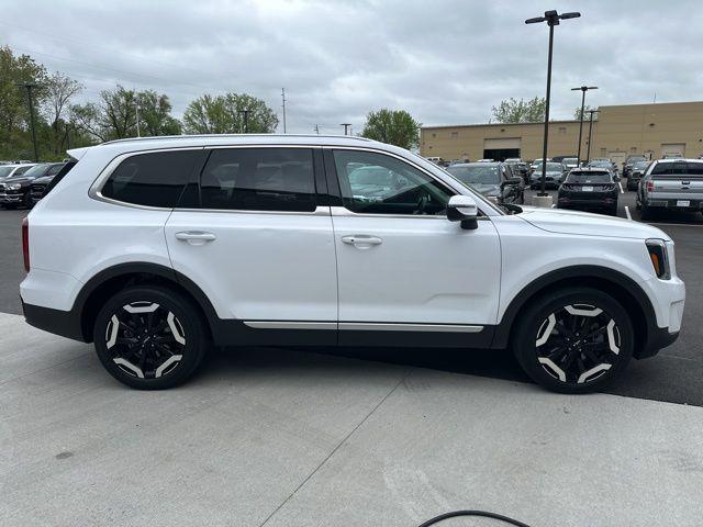 used 2023 Kia Telluride car, priced at $32,989