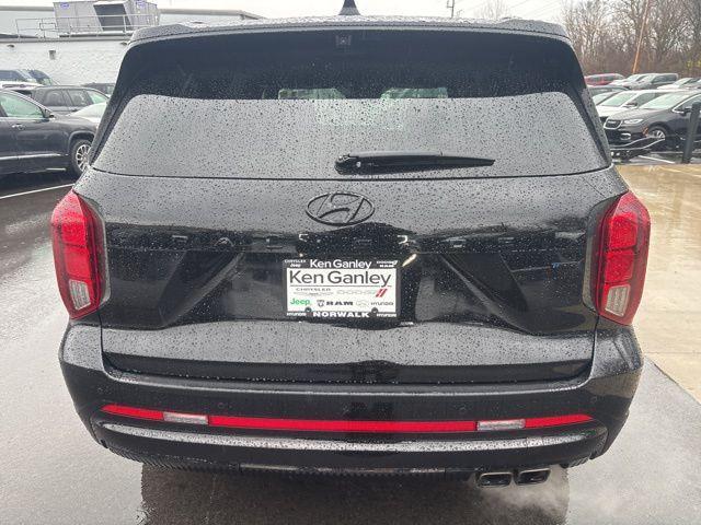 used 2024 Hyundai Palisade car, priced at $38,214