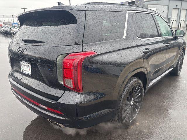 used 2024 Hyundai Palisade car, priced at $38,214