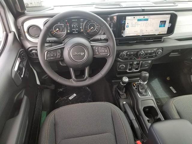 new 2025 Jeep Gladiator car, priced at $37,989