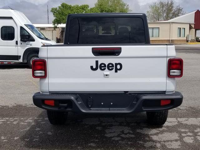 new 2025 Jeep Gladiator car, priced at $37,989