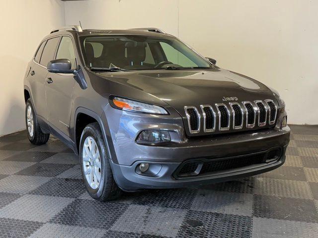 used 2015 Jeep Cherokee car, priced at $7,219