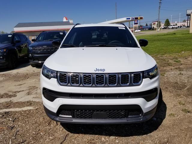 new 2024 Jeep Compass car, priced at $28,564