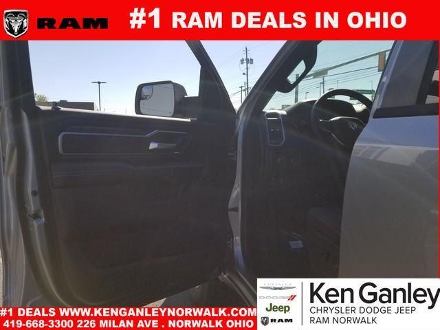 new 2025 Ram 1500 car, priced at $52,174