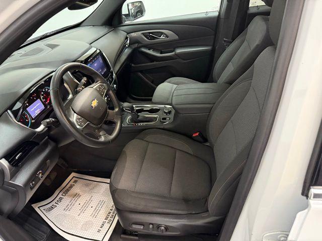 used 2023 Chevrolet Traverse car, priced at $27,298