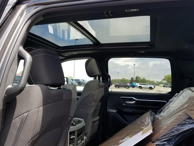 new 2025 Ram 1500 car, priced at $54,024