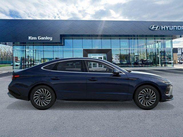 new 2026 Hyundai Sonata Hybrid car, priced at $33,334