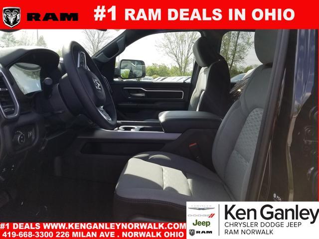 new 2025 Ram 1500 car, priced at $41,277