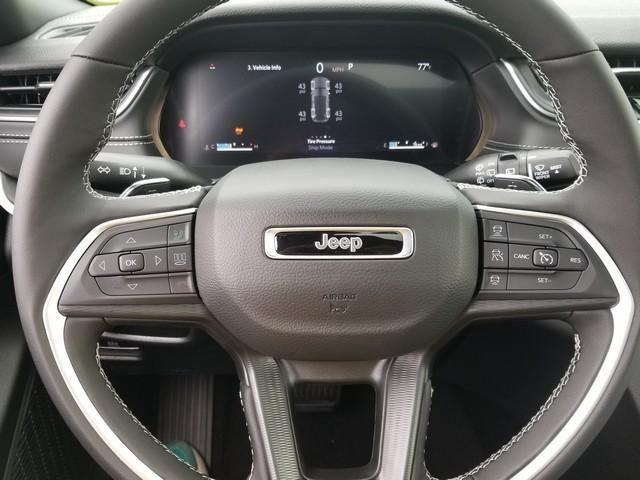 new 2025 Jeep Grand Cherokee car, priced at $41,210