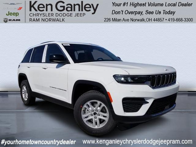 new 2024 Jeep Grand Cherokee car, priced at $36,989