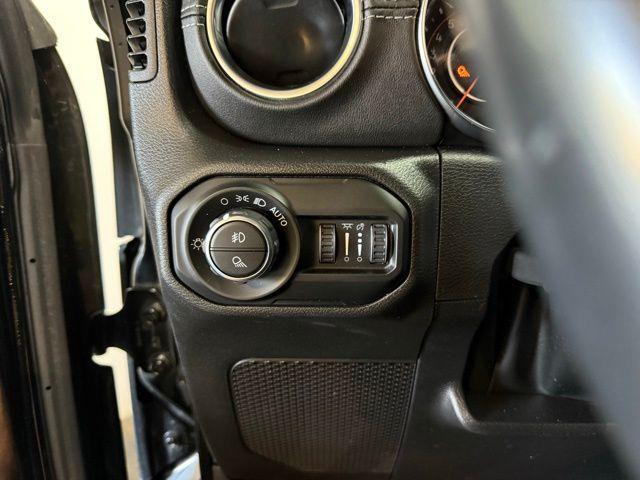 used 2022 Jeep Gladiator car, priced at $29,319