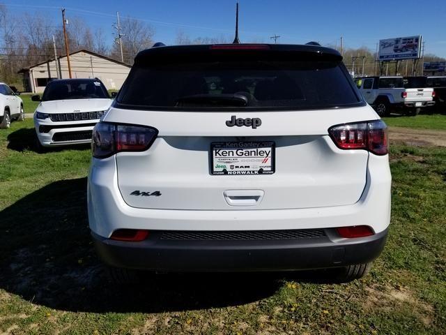 new 2024 Jeep Compass car, priced at $29,242