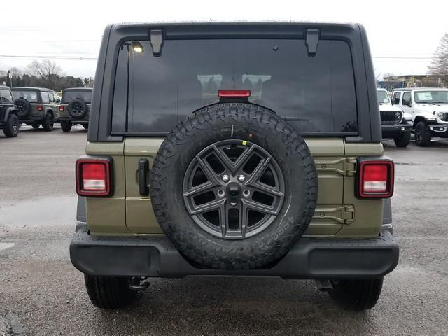 new 2025 Jeep Wrangler car, priced at $41,705