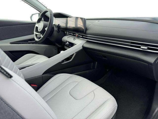 new 2025 Hyundai Elantra car, priced at $26,643