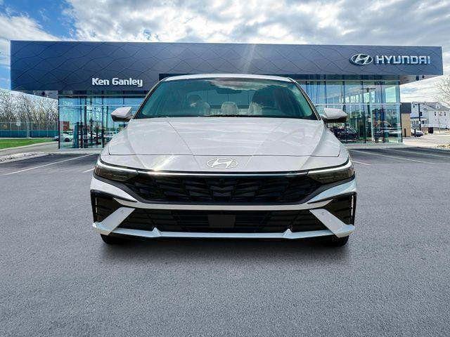 new 2025 Hyundai Elantra car, priced at $26,643